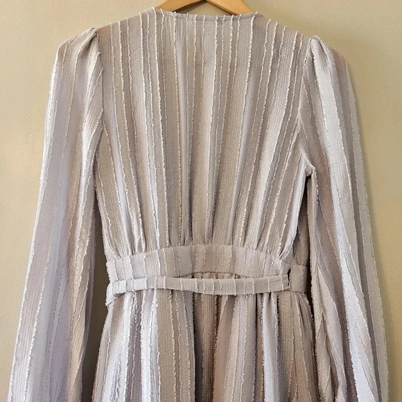 Here Come The Sun Women’s Wrapped  Long Sleeve Mini Casual Dress Grey Size XS. - Picture 8 of 15